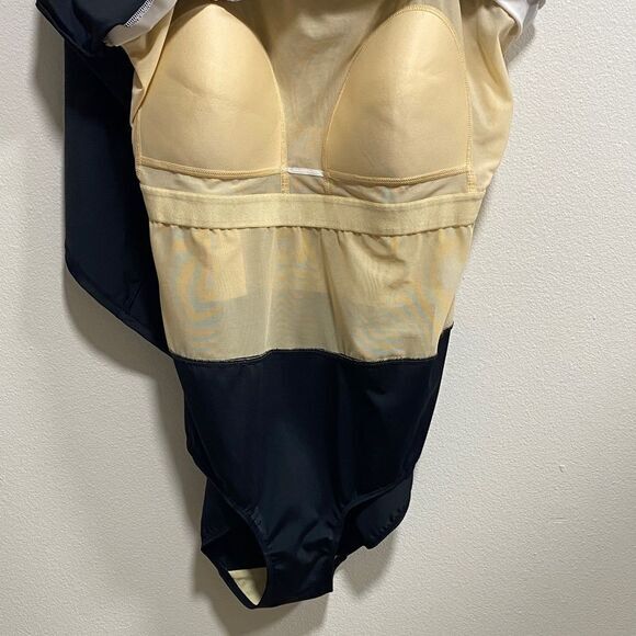 Roaman’s‎ Swim Black & White One Piece Swimdress 22W Bow Detail Built-in Bra - Picture 6 of 12